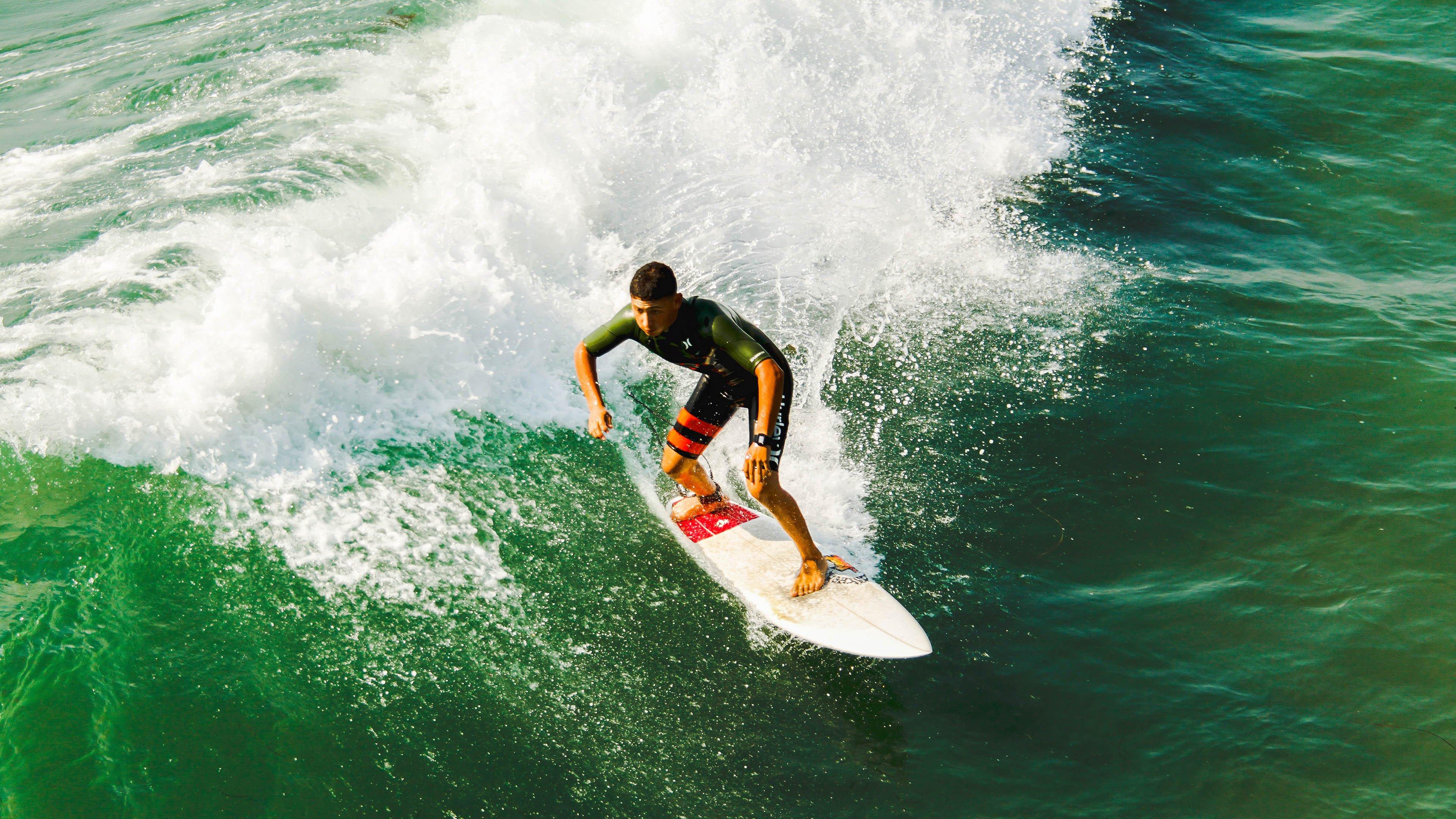 击剑小将姜鑫瑞,剑锋磨自信,赛场独当一面