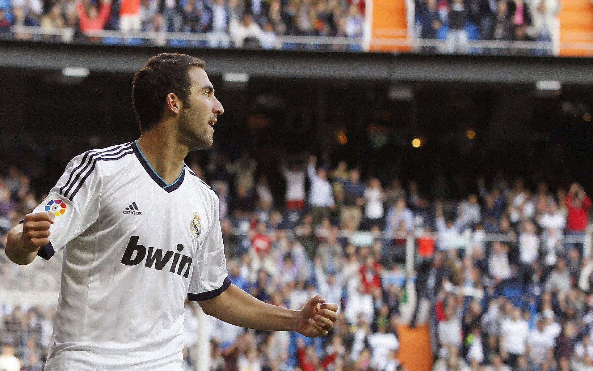 勇士交易动向引关注，Siegel点名公牛为截止日前关键潜在伙伴